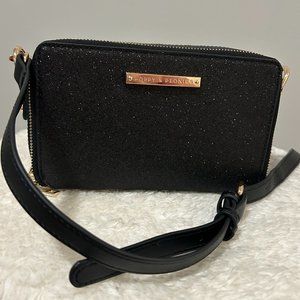 Poppy & Peonies Crossbody in Black Sparkle